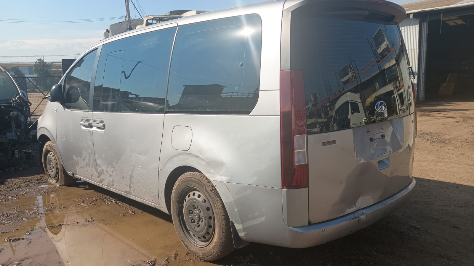 CREMALLERA DE DIRECCIóN Hyundai STARIA 2022  USADA  EN DESARME